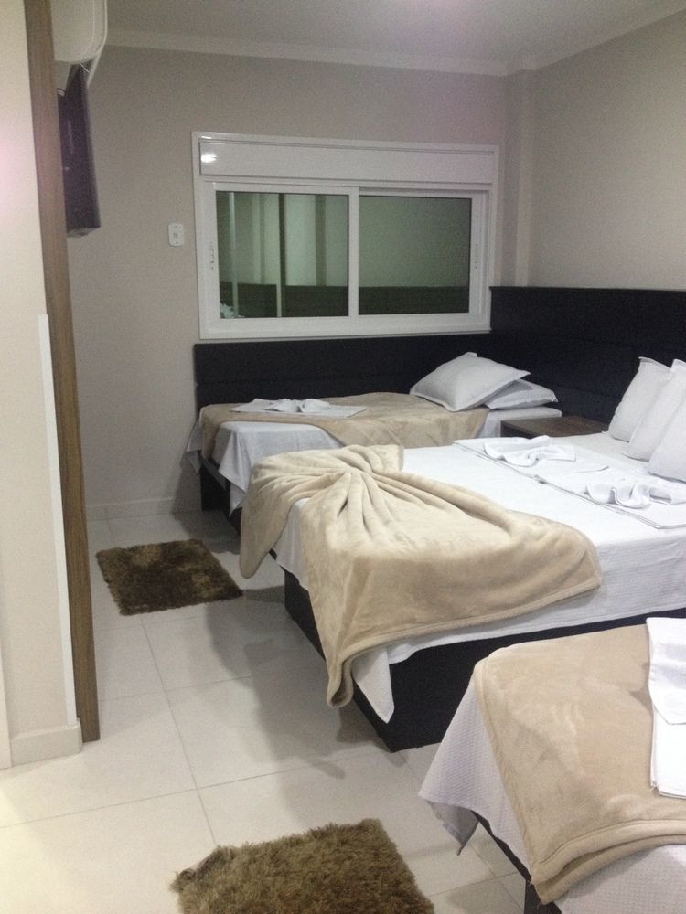 Sokulski Flat Hotel E Restaurante Araucária Exterior foto